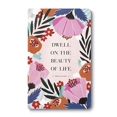 Imagem de Compendium Diário de capa mole – Dwell on the beauty of life. – Um diário Write Now com 128 páginas pautadas, 12,7 cm L x 20,3 cm A