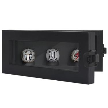 Imagem de Americanflat Capa de exibição de anel campeonato de 9,5 x 20 cm com trava e chave - comporta 3 anéis - Estojo preto para exibição de joias com vidro resistente a estilhaços - Exibições independentes