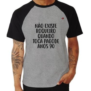 Imagem de Camiseta Raglan Não existe roqueiro quando toca pagode anos 90 - Foca 