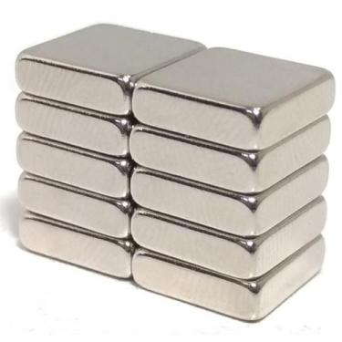 Imagem de Imã De Neodímio / Super Forte / 10mm X 10mm X 3mm _ 10 Peças - Fácil N