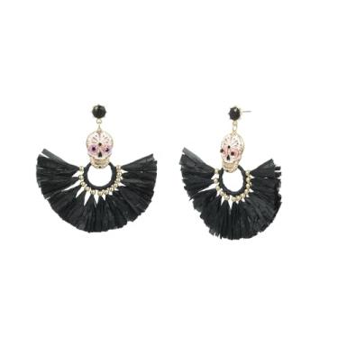 Imagem de Madison Tyler Brinco feminino de Halloween | Brincos de caveira abóbora chapéu de bruxa crânio fantasma veneno | Brincos de festa de Halloween, joias hipoalergênicas, Zinco, Strass