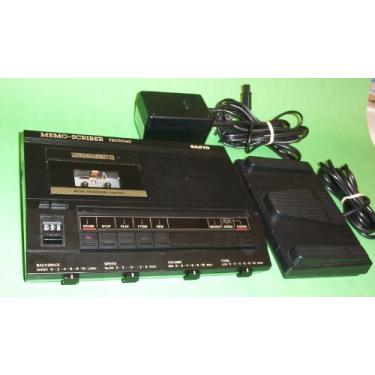 Imagem de Sanyo TRC 5040 Transcritor de microcassete com interruptor de pé, adaptador AC, fone de ouvido