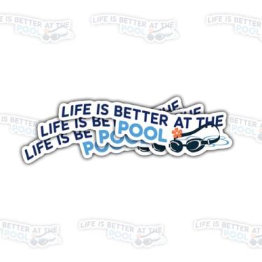 Imagem de Adesivos de natação Life is Better at The Pool com 3 peças, adesivos de vinil esportivos divertidos para laptop, caderno, diário, garrafa de água, para-choque de carro, presente para adolescentes