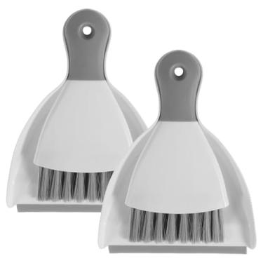 Imagem de DJAPWPX Conjunto de mini pá de lixo e escova, conjunto portátil de escova de limpeza de mesa e pá, vassoura de migalhas de mesa de jantar com cerdas macias, ferramentas de limpeza de teclado de mesa