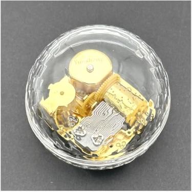 Imagem de Pursuestar Caixa de música Edelweiss Wind Up, caixa musical dourada de bola redonda de acrílico para mamãe/pai/filha/filho - Melhores presentes exclusivos para aniversário, Natal, casamento, dia das