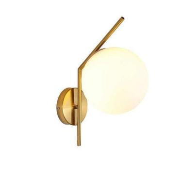 Imagem de Arandela Dourada Globo Vidro Branco 18 Cm Diagonal Ace77