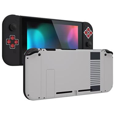 Imagem de eXtremeRate Conjunto completo personalizado para Nintendo Switch, placa traseira de console de substituição suave ao toque, carcaça e botões do controle portátil NS Joycon para Nintendo Switch – Estilo clássico NES