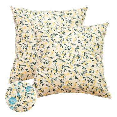 Imagem de Mantle & Mason Almofadas florais para ambientes externos impermeáveis para móveis de pátio 45,7 x 45,7 cm, conjunto de 2 fronhas decorativas amarelas para sofá, varanda, cadeira, banco reversível