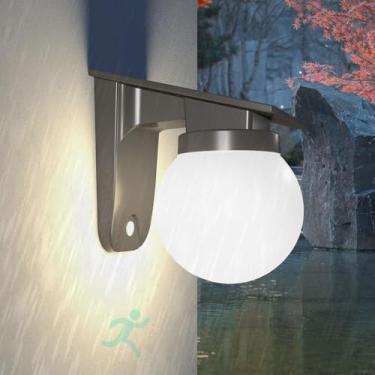 Imagem de GZZBMY LED solares exteriores apliques de parede IP65 impermeáveis modernos candeeiros de parede com detetor de movimento exterior iluminação para jardim varanda terraço Pathway (luz branca, 1 peça)