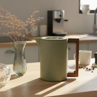 Imagem de Garrafa Térmica Inox 600ml Brusque Verde Sálvia - YANGZI