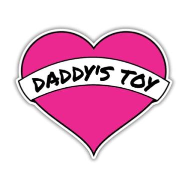 Imagem de Daddy's Toy Adesivo de vinil em forma de coração, 12,7 x 10,7 cm, decalque impermeável para laptop | Windows | Tablet | Carro | Caminhão | Garrafa de água
