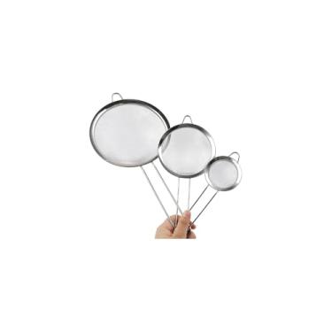 Imagem de Peneira de Cozinha em Aço Inox, 20cm de Diâmetro, Malha Fina, Cabo Longo, para Uso Doméstico e Profissional, 35cm Altura