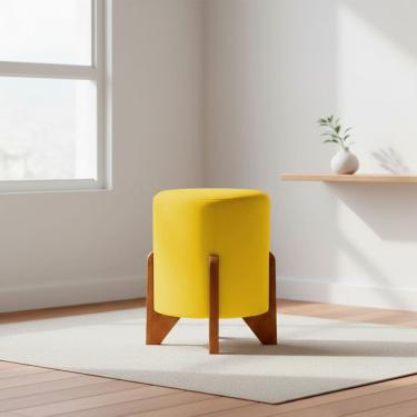 Imagem de Puff Decorativo Eloah Redondo Assento Extra para Sala Quarto Suede  Pufe com Pés de Madeira 