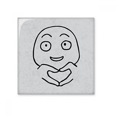 Imagem de Pedra adorna de tijolo vitrificado preto com padrão feliz de coração