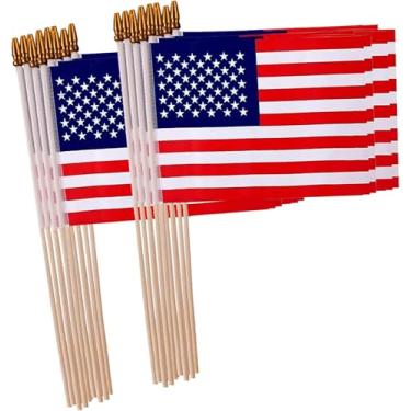 Imagem de Pacote com 24 bandeiras americanas pequenas na vara, 12,5 x 20,3 cm pequenas bandeiras americanas/mini bandeira americana no palito bandeiras americanas com palito de mão com lança segura para