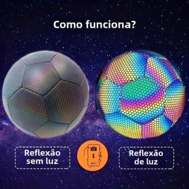 Imagem de Bola de Futebol Reflexiva Tamanho 5 - Luminosa e Colorida para Treinam