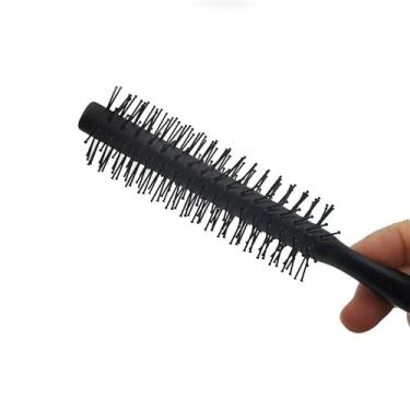 Imagem de Escova de cabelo redonda pequena preta com cabo de madeira, cerdas de nylon para cabelos curtos e franja