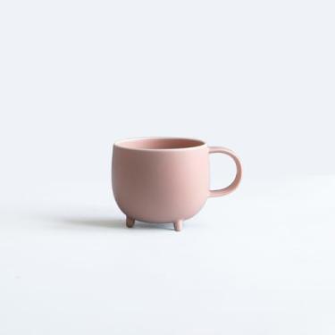 Imagem de KIKIME Caneca marumi de 293 ml – Caneca cupê de porcelana com pernas de tripé, design de mistura automática, utensílios japoneses, lavável na lava-louças e no micro-ondas (rosa)
