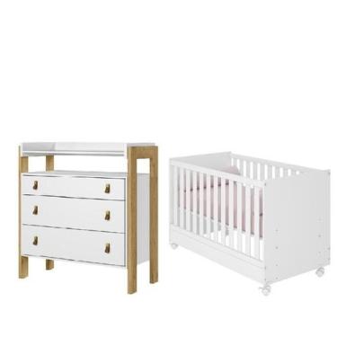 Imagem de Quarto de Bebê Fantasia com Cômoda  e Berço Que Vira Mini Cama Móveis 