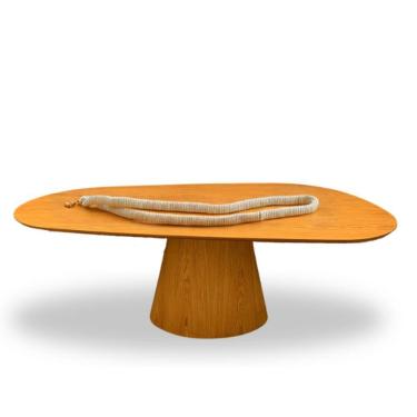 Imagem de Mesa Oval Organica Em Freijo 140x90