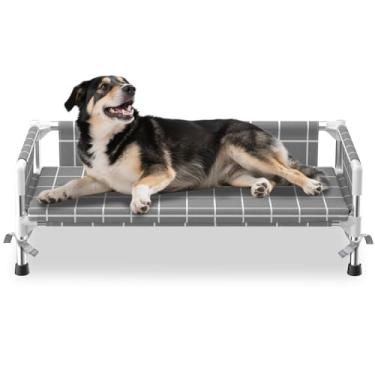 Imagem de Cama elevada para cães com cerca de três lados e almofada removível - pés antiderrapantes, design estável, montagem fácil, relaxamento interno e atividades ao ar livre para cães pequenos/médios