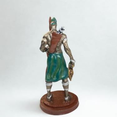 Imagem de Escultura Orixá Oxóssi Arco e Flexa 20 cm Resina