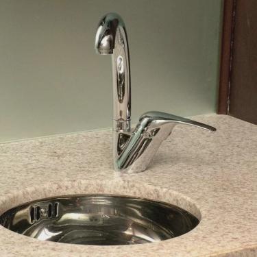 Imagem de Torneira Monocomando para Cozinha de Mesa Meber 7001 C 70 aa Cromado