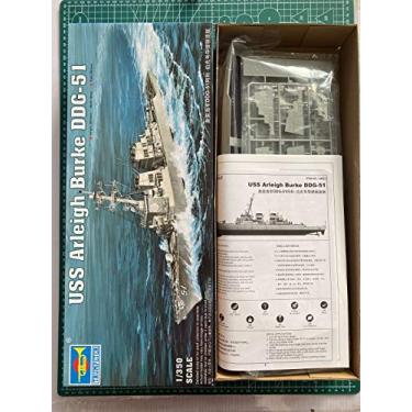 Imagem de Trumpeter Destruidor de mísseis guiados USS Arleigh Burke DDG51 escala 1/350