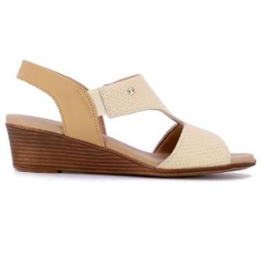 Imagem de Sandália Anabela Usaflex em Couro Ajuste Elástico-Feminino