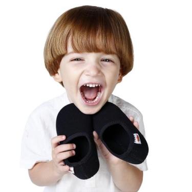 Imagem de Sapatilhas Infantis AKINO em Neoprene Preto com Solado Antiderrapante 