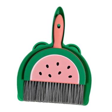 Imagem de Generic Mini conjunto de vassoura e pá de lixo para crianças, escova de limpeza e pá de lixo, conjunto educacional de vassoura para crianças, para mesa, casa, melancia