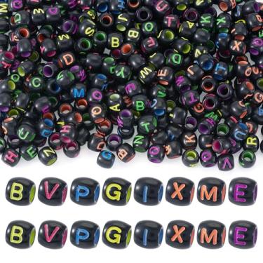 Imagem de FASHEWELRY 300 peças de contas pretas de 9 mm letras aleatórias do alfabeto letras A-Z contas opacas de acrílico Rondelle para fazer joias, pulseiras da amizade, colares, chaveiros
