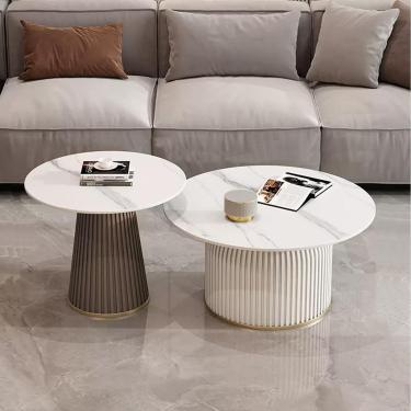 Imagem de Conjunto de 2 mesas de centro redondas com padrão de mármore, mesa lateral moderna e simples para sala de estar, quarto, varanda, quintal, café + branco