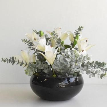 Imagem de Arranjo de Lírios e Astromélias Artificial no Vaso Preto  Formosinha