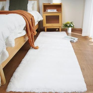 Imagem de Ghouse Tapete ultramacio de pele de coelho sintético, lavável à máquina para quarto, tapetes fofos para sala de estar, tapete sem queda de pele de carneiro tapetes brancos 6 x 2 m