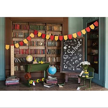 Imagem de Laeacco Pano de fundo de volta às aulas de 3 x 2,4 m, estante vintage de madeira, quadro-negro, fotografia, globo, mesa de estudo, livros, pano de fundo para material de aula on-line, decoração de