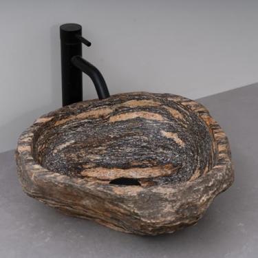 Imagem de MIDUSO Pia de embarcação de pedra irregular 100% feita à mão; pia de pedra real; pia de embarcação exclusiva; acima do balcão; pia de rocha de rio; banheiros rústicos de pias; Irre RiverStone 286