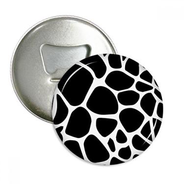 Imagem de Arte de animais girafa ilustração de grão padrão abridor de garrafas ímã de geladeira emblema multifuncional
