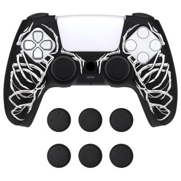 Imagem de PlayVital Capa de silicone antiderrapante Pure Series para controle ps5, capa de borracha macia para controle ps5, compatível com estação de carregamento com tampas de aperto de polegar - Crânio