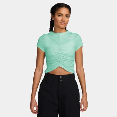 Imagem de Camiseta Cropped Nike Sportswear Chill Knit Feminina-Feminino