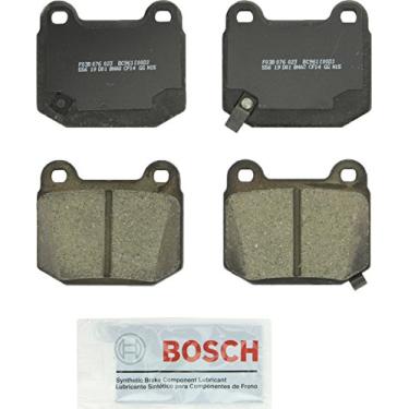 Imagem de Bosch BC961 QuietCast Conjunto de pastilhas de freio de disco de cerâmica premium para Infiniti: 2003-2005 G35; Mitsubishi: 2003-2006 Lancer; Nissan: 2003-2008 350Z; Subaru: 2017 BRZ, 2004-2014 Impreza, 2015-2017 WRX STI; traseira