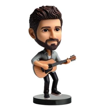 Imagem de Bobblehead de violão personalizado feito à mão de sua foto amantes de música pai parceiro amigo legal exibição de mesa acústica charme vitrine