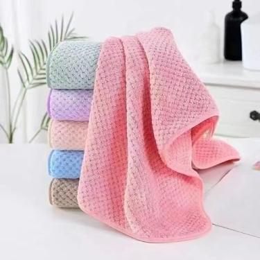 Imagem de Toalha de Banho Grande 140x70cm Microfibra Seca Rápido – Academia Praia e Viagem Alta Absorção (Aleatoria)