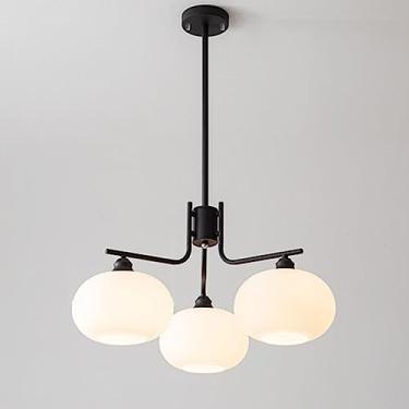Imagem de Lustre moderno com múltiplas lâmpadas, luminária pendente para teto interno com cúpulas de vidro opalino branco, ideal para iluminação de ilha de cozinha, mesa de jantar, quarto e sala de es