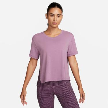 Imagem de Camiseta Nike Yoga Dri-FIT Feminina-Unissex
