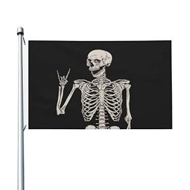Imagem de Mantaiyuan Bandeira hippie Boho Rock and Roll Skeleton Skull 9,5 x 1,5 m, bandeiras para jardim e quintal, decoração de casa