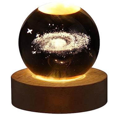 Imagem de TOPINCN Luz de Bola de Cristal 3D, Orb de Madeira Brilhante, Iluminadores de Bola Brilhante, Luz Noturna de Cristal Gravado Com Galáxias Design para Adultos Decoração de Quarto (#1)