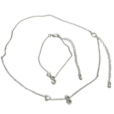 Imagem de Colares com pingente 107 Conjunto de pulseiras com inicial de prata para mulheres banhado a prata com pingente de coração com inicial de coração pulseiras presentes de aniversário de aniversário para