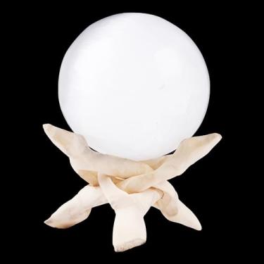 Imagem de Esfera de selenita cristal 8 cm com suporte de madeira de 10 cm - cristais de cura e acessórios de meditação para decoração de sala espiritual, cristais de proteção e cura energética - Presente
