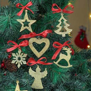 Imagem de IndianShelf Ornamentos para pendurar árvore de Natal de alumínio dourado de 12 peças – Rena, anjo, estrela, floco de neve, coração e árvore para decoração de férias e casa